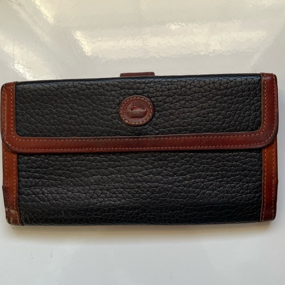 Dooney & Bourke Black and Brown Textured Wallet